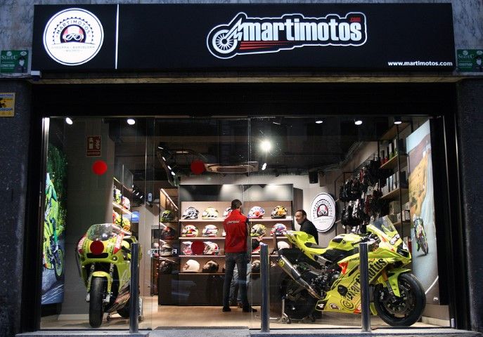 Cascos de moto baratos en Madrid. ¿Dónde comprar?