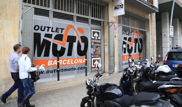 Outlet Moto es otra opción perfecta para cascos de moto baratos.