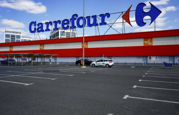 Encuentra tu casco de moto barato en Carrefour.